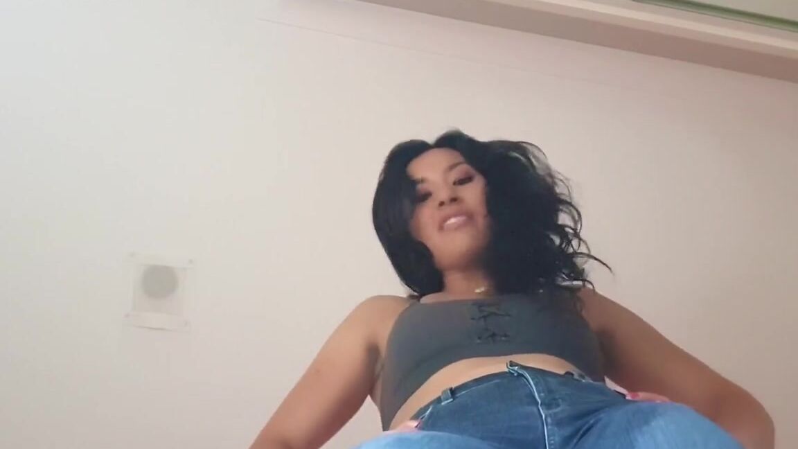 Goddess Mercy Aka Worshipgoddessmercy Onlyfans So Were Going To Run Like A Fun Experiment Together Im Going To Try Crushing You And Just Likep