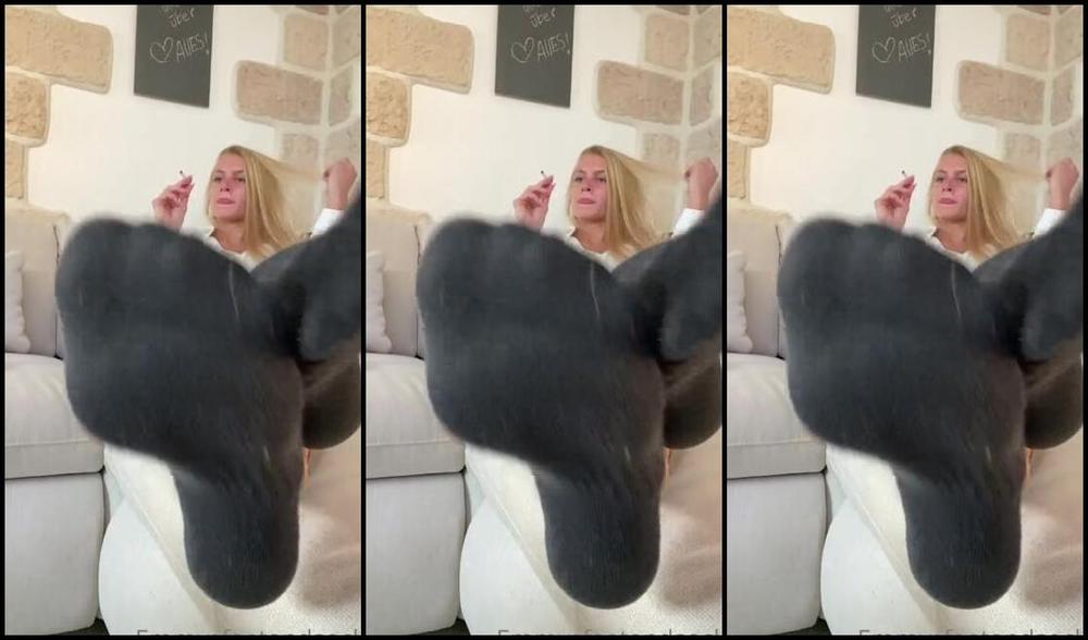 Emmysfeetandsocks Aka Emmyfeetandsocks Onlyfans My Favorite Way To Relax After A Busy Day Teasing You With My Shiny Black Socks While I M Enjoyingp