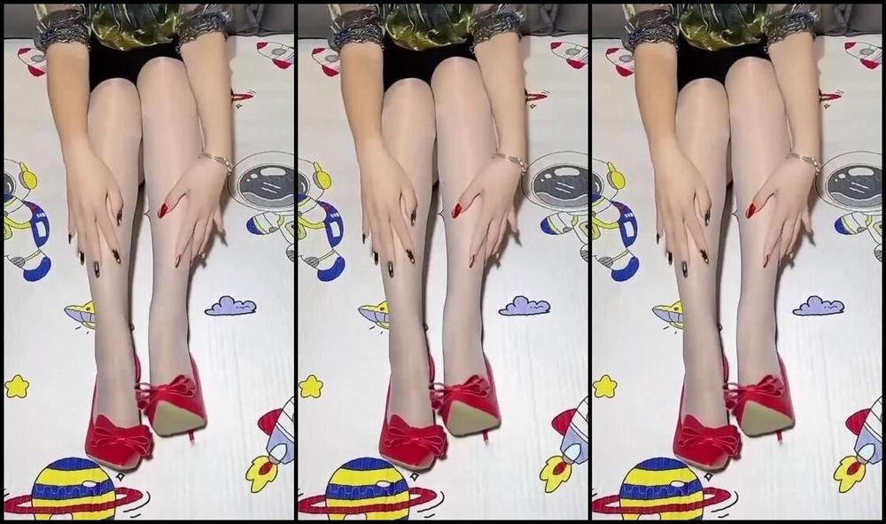 Asian Domestic Zone Self Filmed 08955