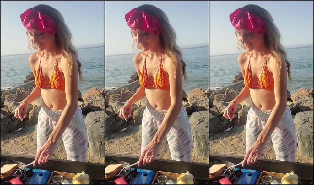 Macymeadows Grilled Pb J By The Beach I Had My Wig On For The Next Morning So I M Looking A Bit C