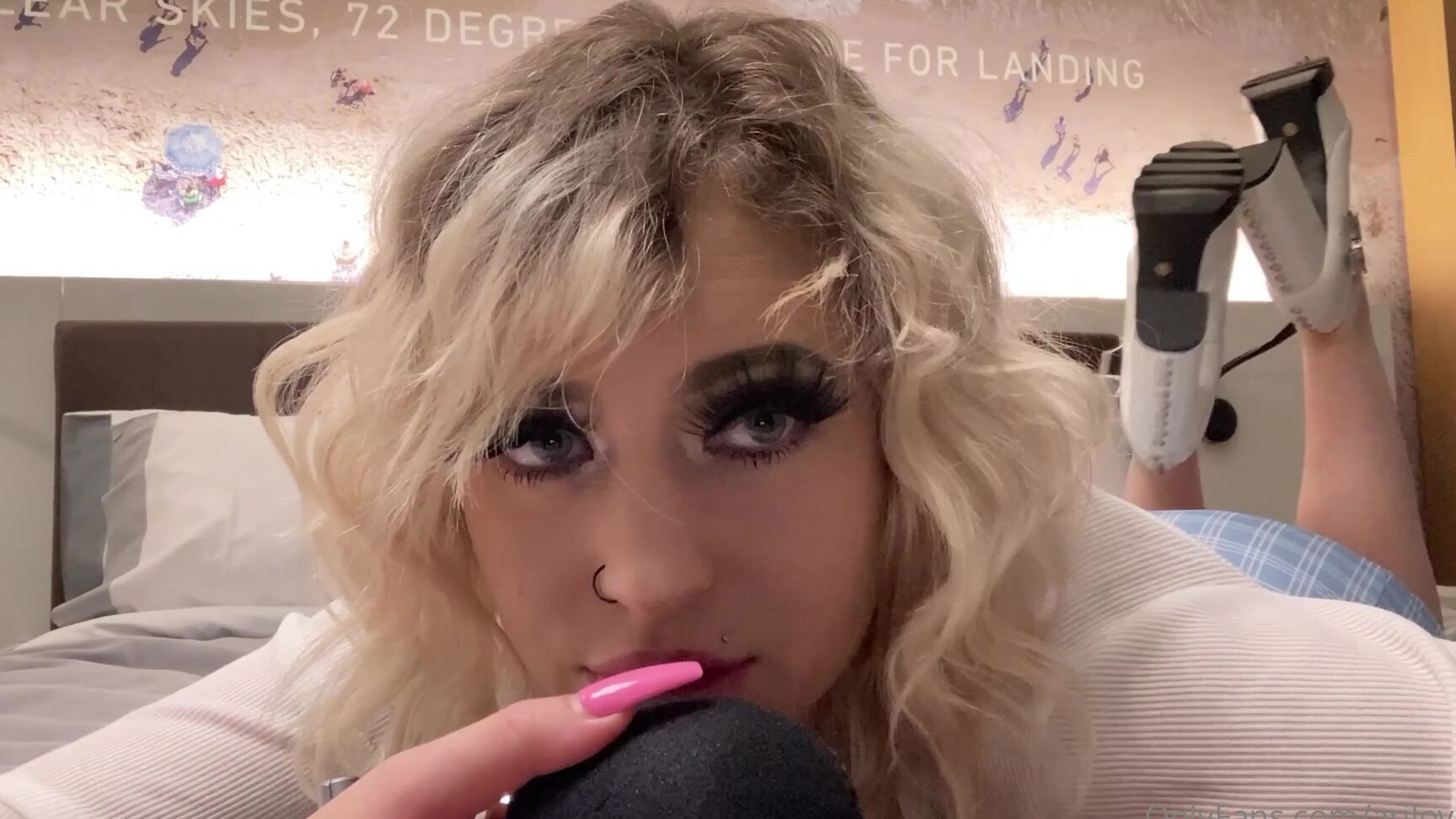 Arilove The Best Gfe Ever Asmr Kissing Face Touching Fabric Sounds Full Xxx Version