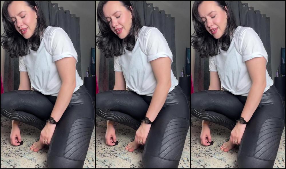 Thefallenbabepremium Warming You Up With This Ass Tease More