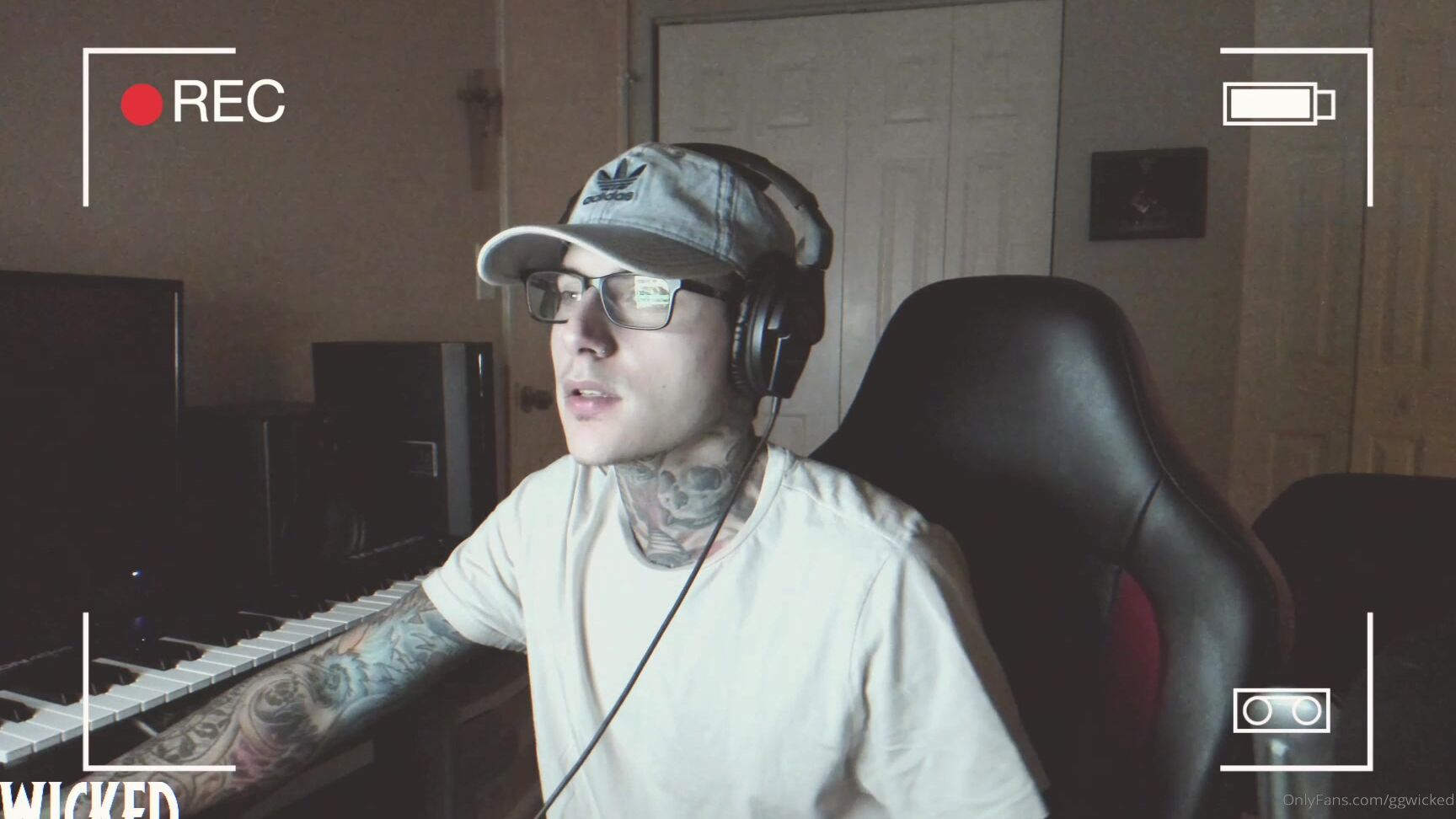 Ggwicked Late Night Boredom