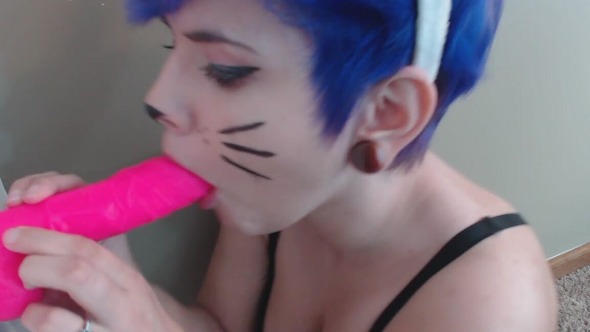 Rydenarmani Kitty Ryden Gags On Pink Cock