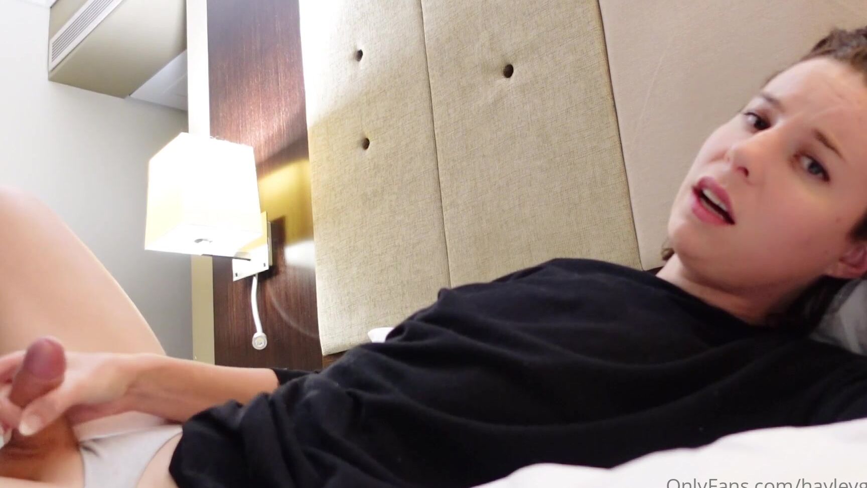 Hayleygreen I Was Cosy In My Hotel Room In Auckland Jerking Off If We Had Winter Cuddles Where Woul