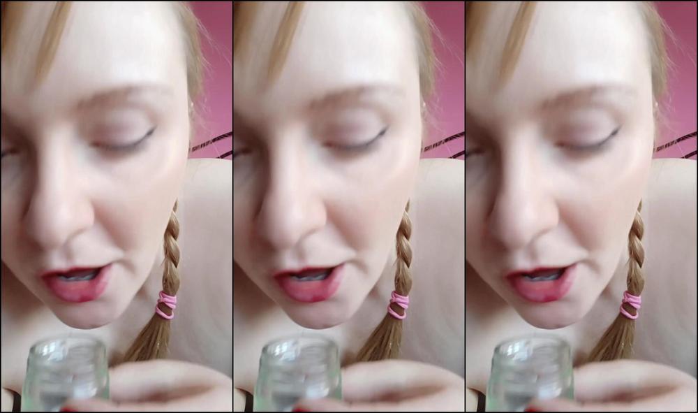 Mouth Fetish, Spit Fetish, Spitting, Swallowing / Drooling, Tongue Fetish want-my-spit ManyVids