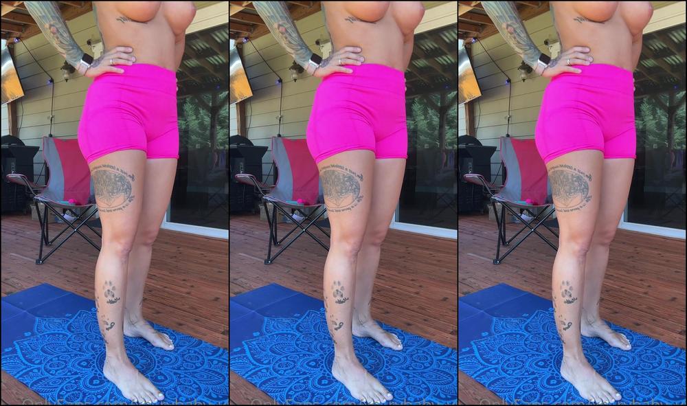 Xo Rybaby Vip Morning Yoga And Workout I Love Working Out Topless