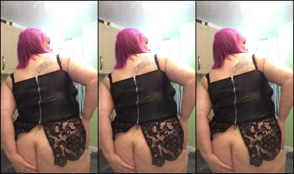 Curvykatrina Smoking Slut Wife Part