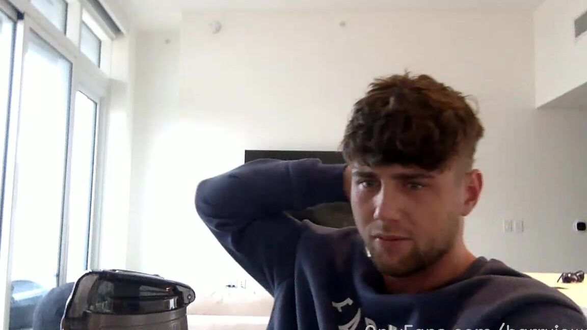 Harryjowsey If You Missed My Live Nows Your Chance To Watch Showing It Off And Taking It Off Going T