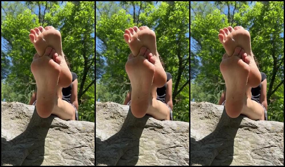 Soldmysolesforink Nicknamed Soldmysolesforink 05 22 2024 Onlyfans Video Was A Beautiful Day Only Thing Missing Is Your Tongue