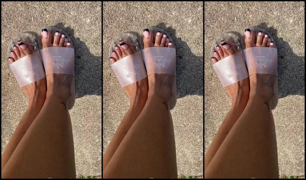 Queenjodiieetoes Aka Prettyfeetonly1800 Onlyfans Are You Bold Enough To Tell A Women She Has Beautiful Feet In Person