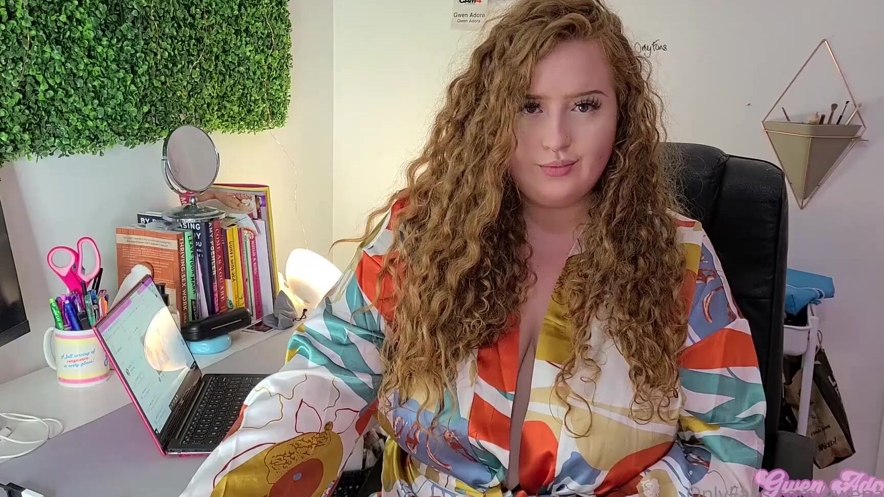 Gwenadora 444425178 06 19 2020 Exxxtended Trailer Mommy S Little Cuckold A Visit With Your Best Friend Turns Into A Slutty Taboo