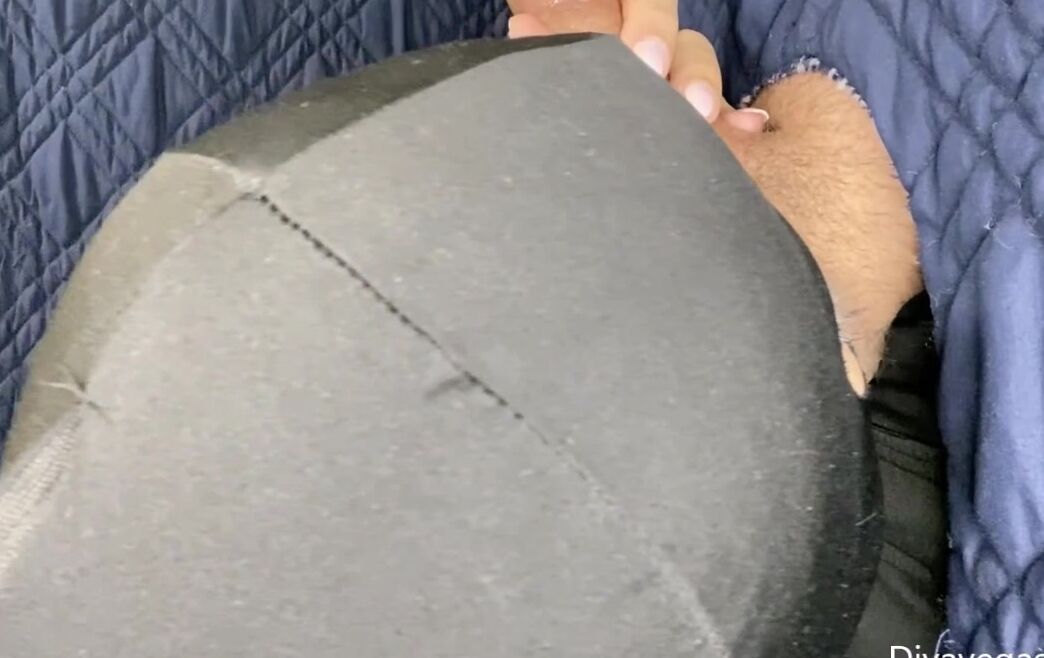 Divavegasgh Veiny Incher Amp Big Balls