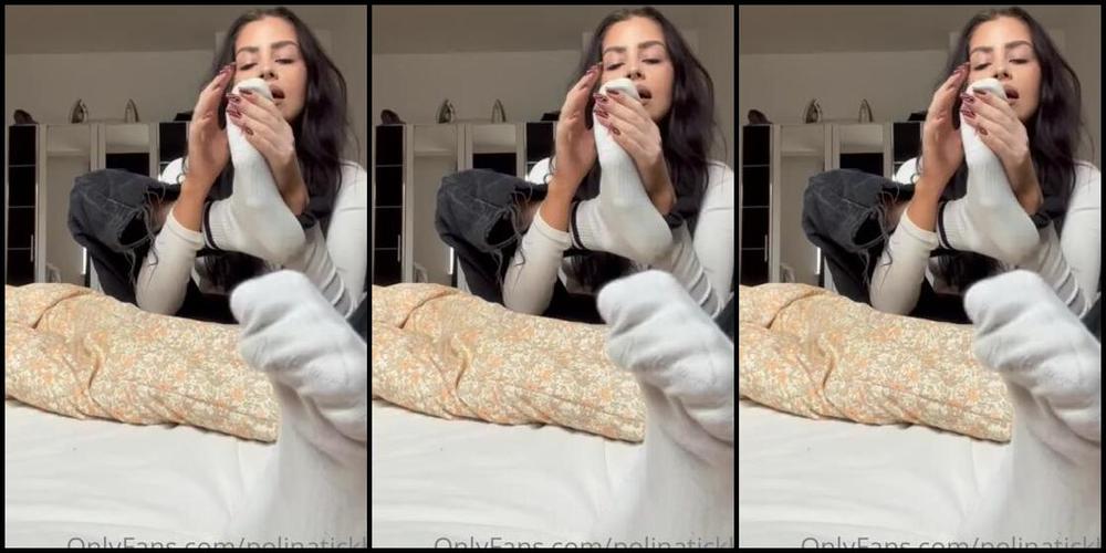 Polina Nicknamed Polinatickle Onlyfans Would You Like To Sniff Them Instead Bee