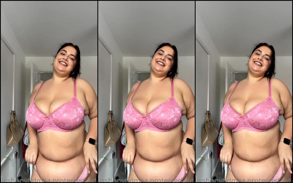 Alissbonyt 2202964047 08 25 2021 Pretty In Pink