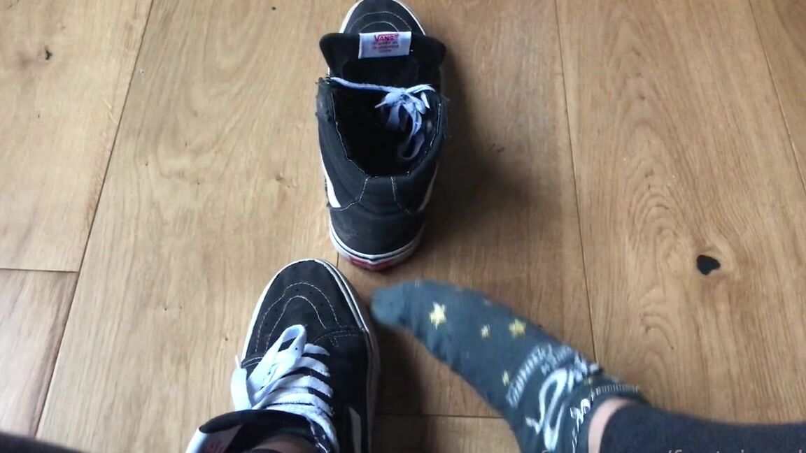 Footsiegalore Onlyfans Only Fans Exclusive Sock Tease After A Long Hard Day At Work 4K
