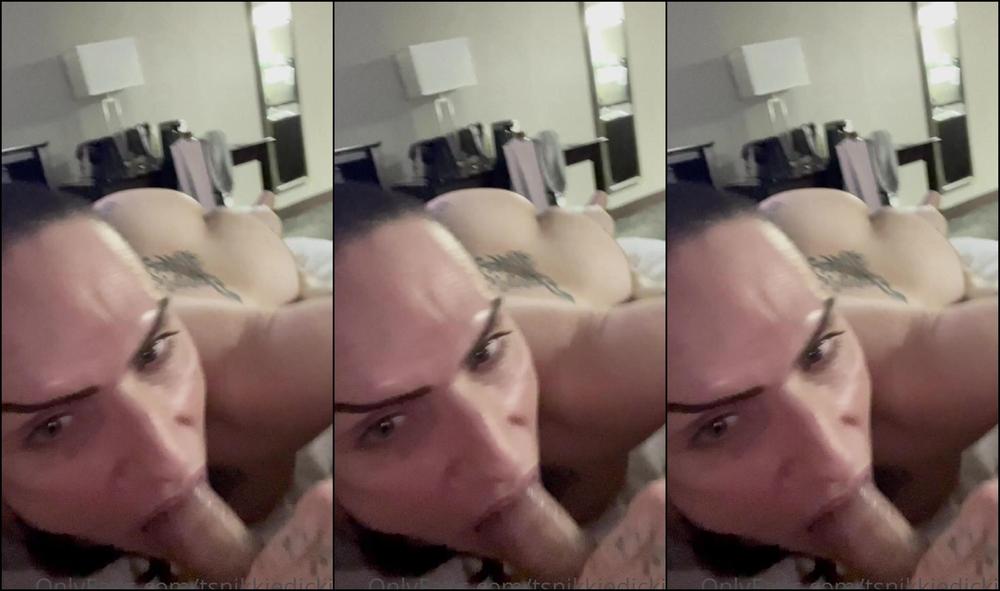 Tsnikkiedickie Hey Guys Got Me A Lil Sum Sum Before I Go To Bed Everyone Always Sees Me Again Aga