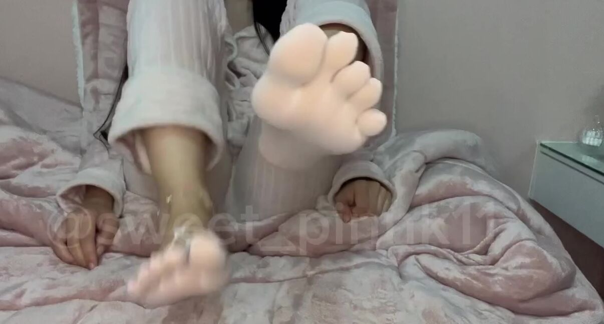 Sweet Pinnk1 Onlyfans Video 7888