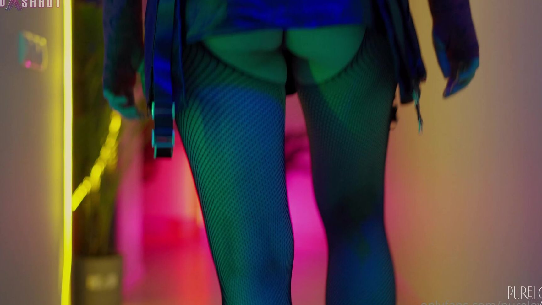 purelovecult-05-01-2021-2001666322-welcome-to-cyberpunk-2077-are-you-ready-to-play-with-that-cybersluts-third-character-is