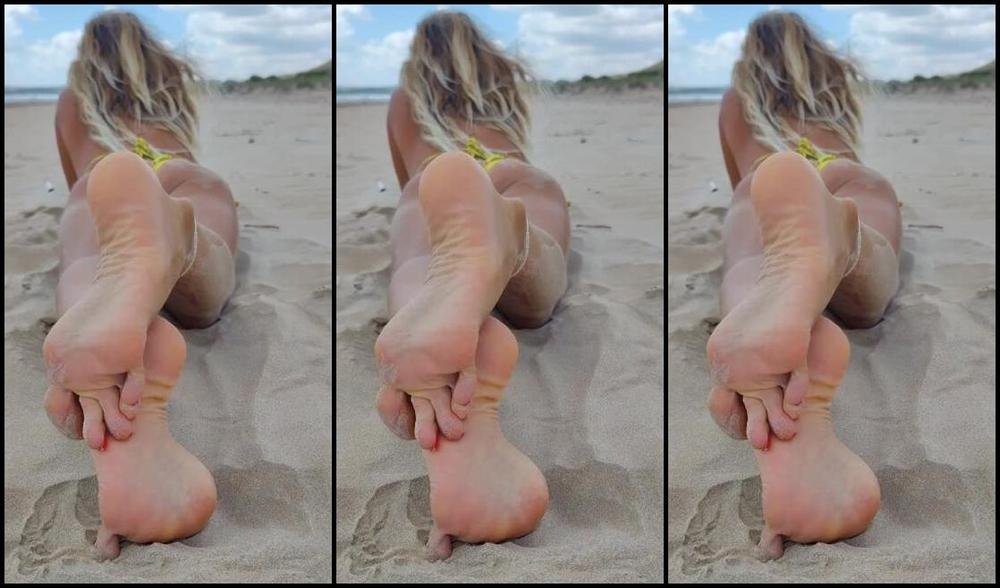 Atomictoez Nicknamed Atomictoez Vip Onlyfans Even The Sun Loves To Kiss My Soles