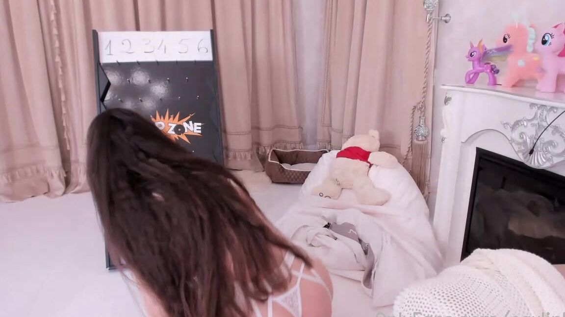 Caylinlive Stream Started At Pm