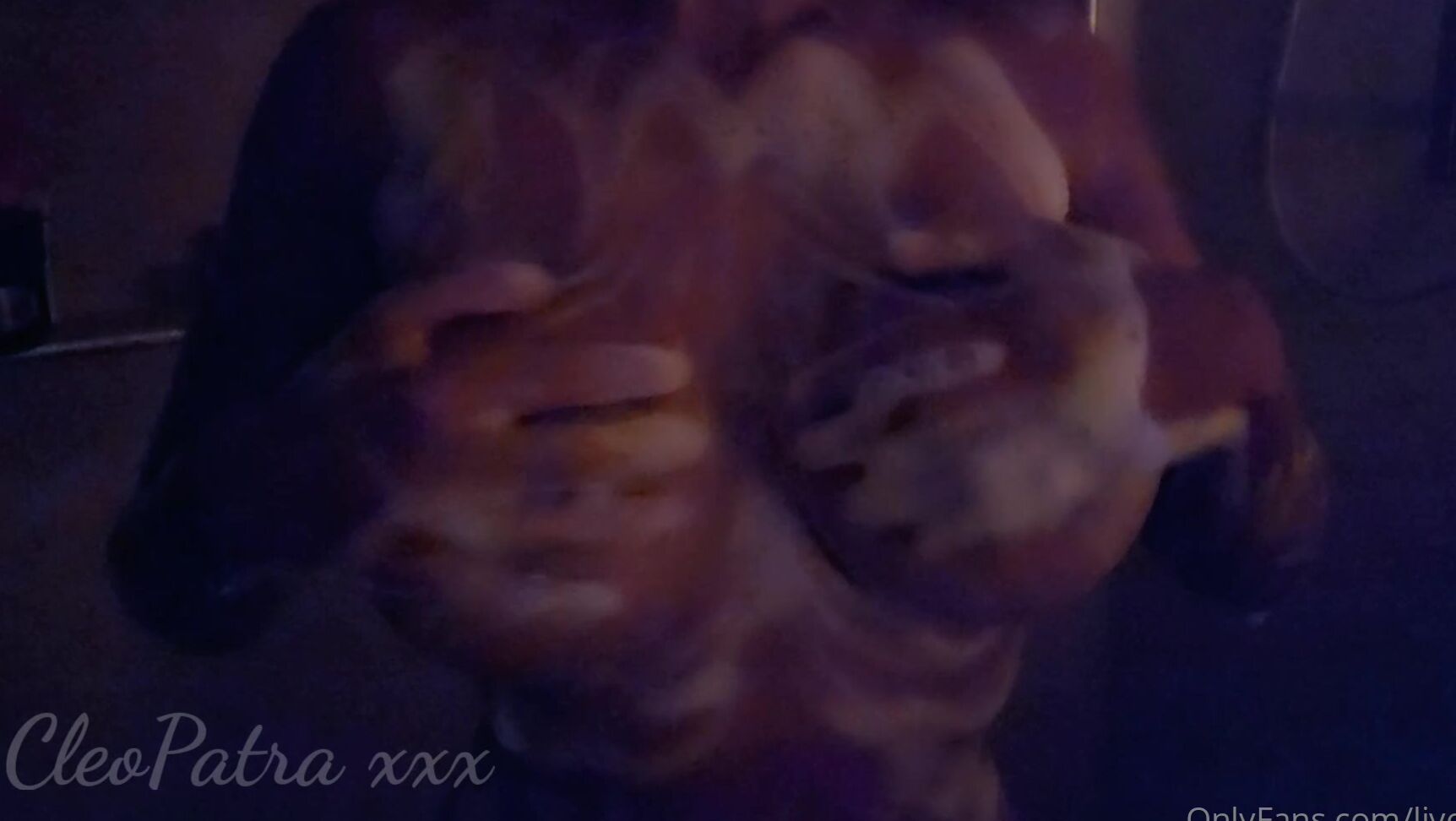 Livecleo Soapy Tits Play In The Shower Under The Candle