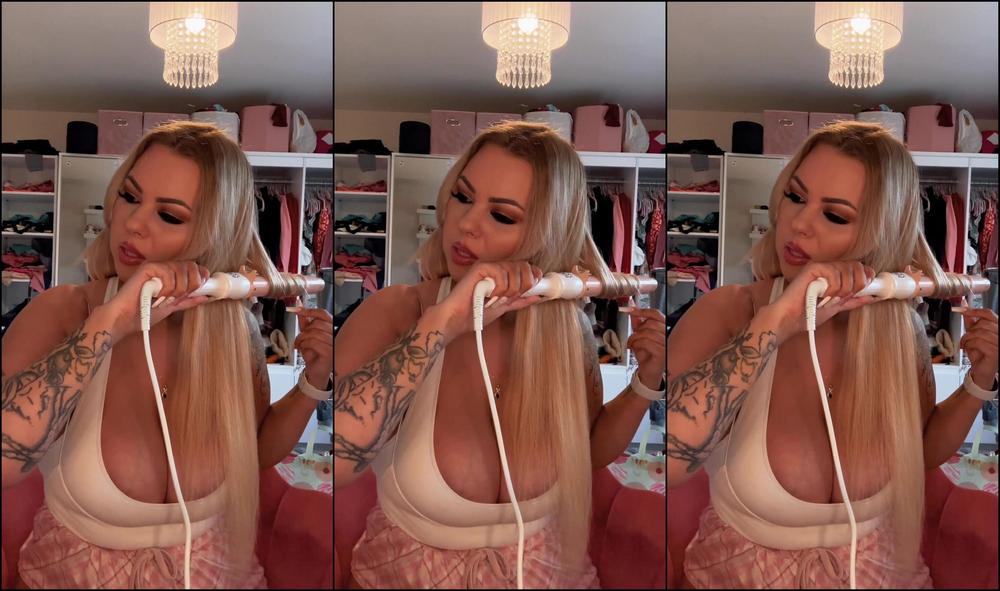 Amirahleiauk Here It Is My First Ever Vlog Style Video For You Guys A Bit Naughtier Than Any Vlog I