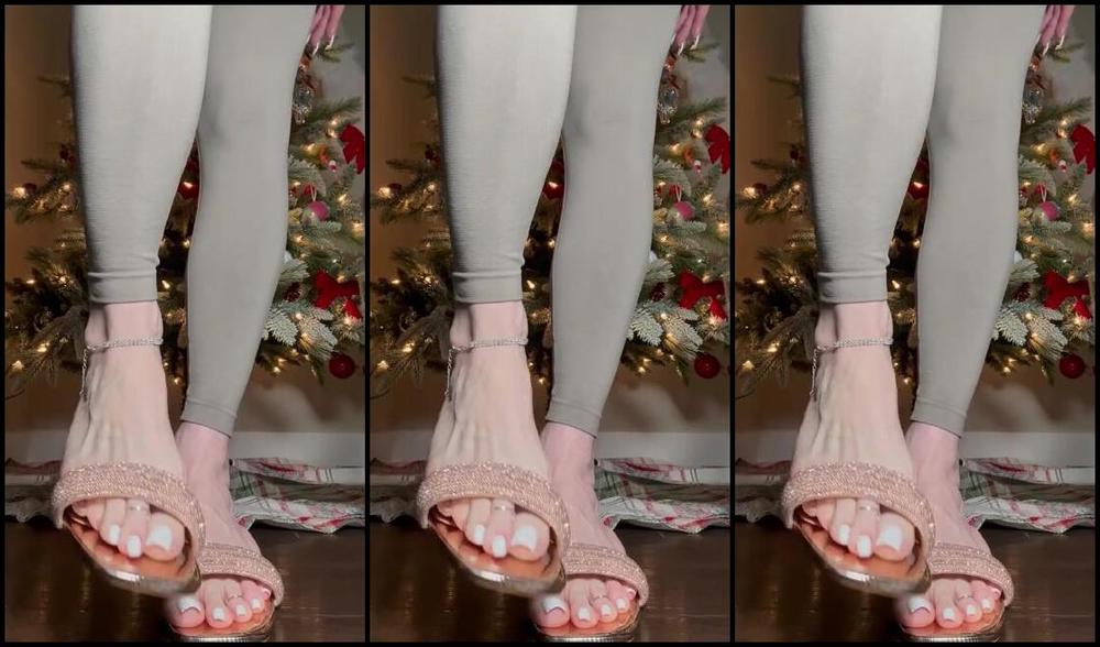 Fendi Feet Aka Goddessfendi 12 11 2024 Onlyfans Video I Need An Obedient Cucky To Clean Up This Mess You May Have Been Left Hangingp