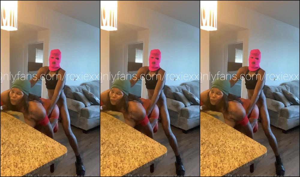 Roxiexxx Full Video I Love When A Slim Man Handle My Big Ass He Loooovvvvvve Big Bitches That Talk