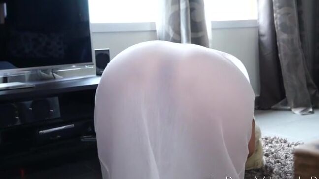 Fetish, POV, Mommy, MILF, Mom, Upskirt, Mother Jan Burton - Son watches Mummy dusting the house SiteRip