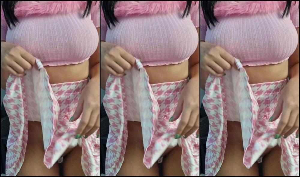 Atomicbrunette18 387