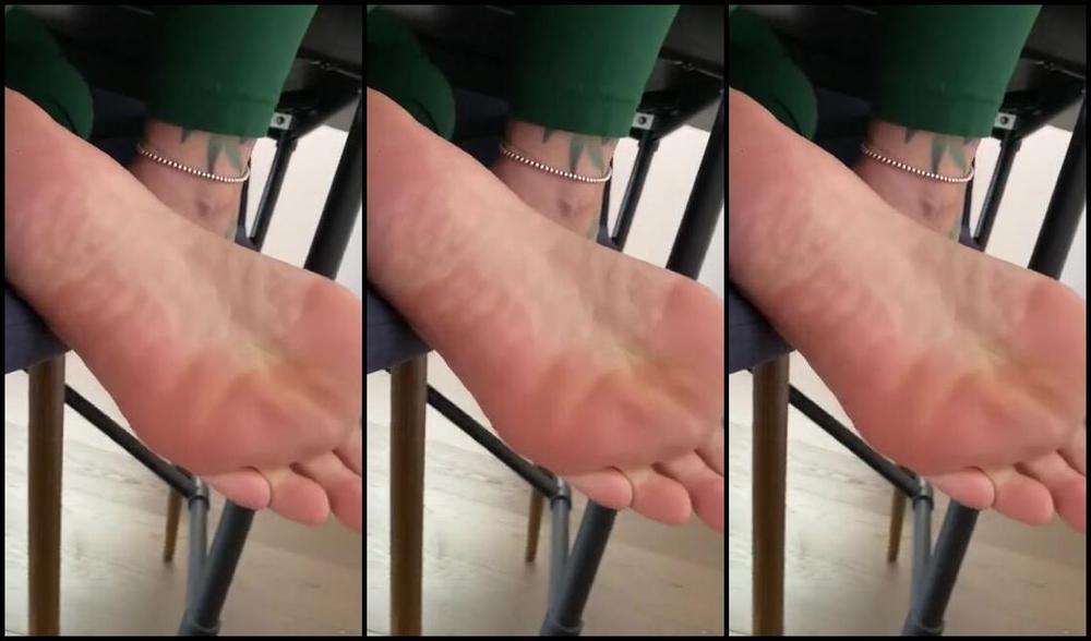 Thefantasychest Onlyfans Driving His Obsession No Matter Where We Are Or What We Re Doing My Soft Pretty Ticklish Wrin 1P