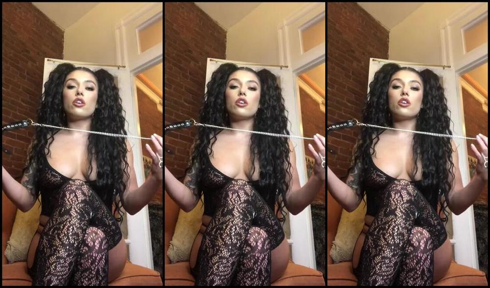 Valentina Fox Nicknamed Ineedvalentina Onlyfans You Belong On All Fours While I Drag You Around The City So That Everyone Can See What A Little Bit Premium