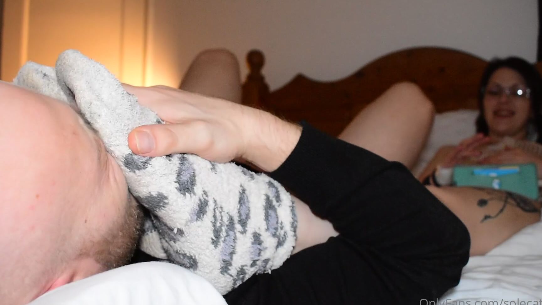 Solecatcher I Gave Her A Foot Massage Through Her Really Stinky Socks With My Face Greatbritishsole