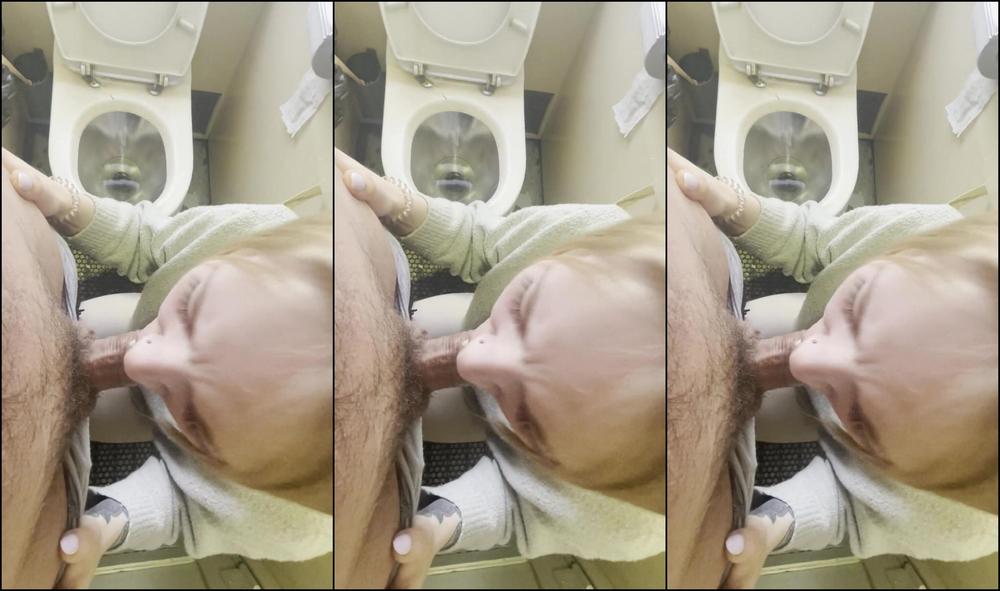 JennyAndJim Публичный секс юная блондинка-блондинка сосет хуй со спермо Pornhub