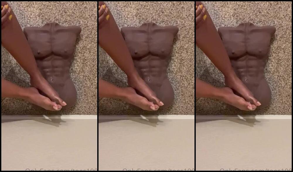 Toes100K Onlyfans Just Playing Around With This View
