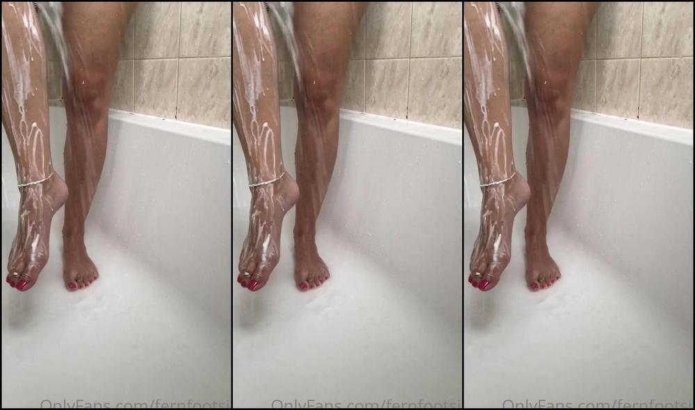 Lush Fern Just Ten Minutes Of My Feet In The Shower That S It How I Didn T Slip And Break