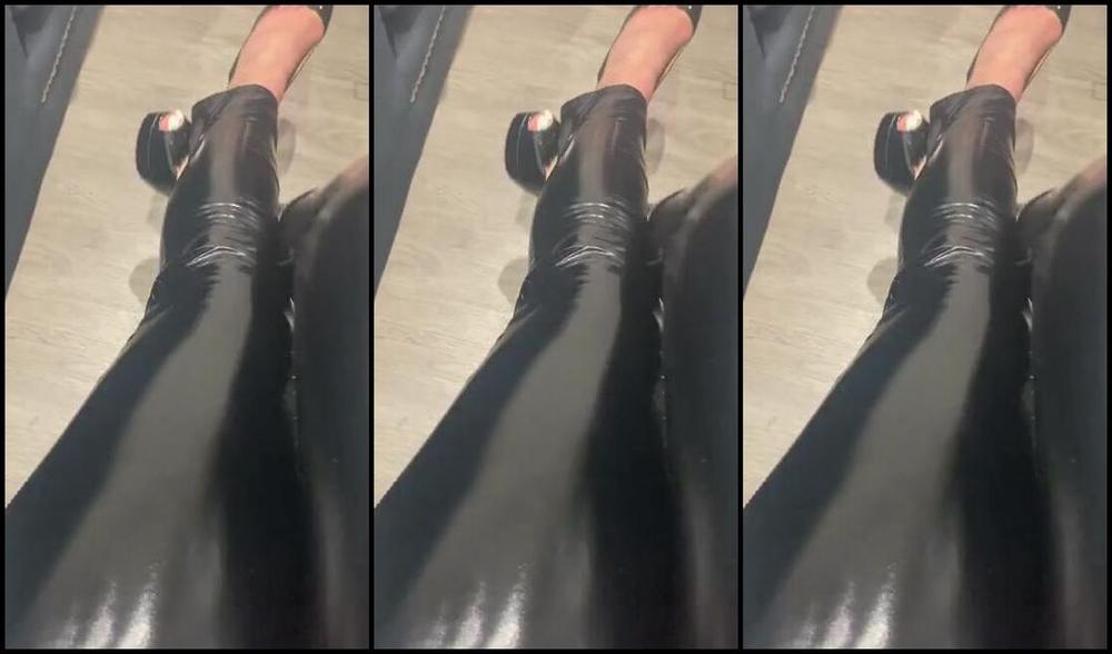 Daddy Serena Nicknamed All4Serenab Femdom 05 24 2021 Onlyfans Video You Are So Weak For Daddy In Pvc