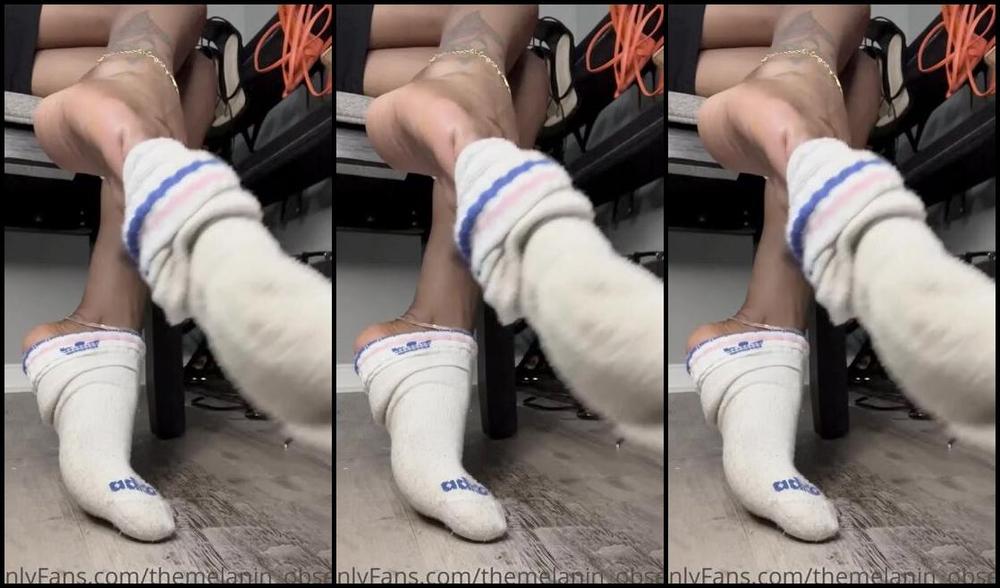 Themelanin Obsession Onlyfans Skip First Clip If You Don T Like Dirty Feet 2P