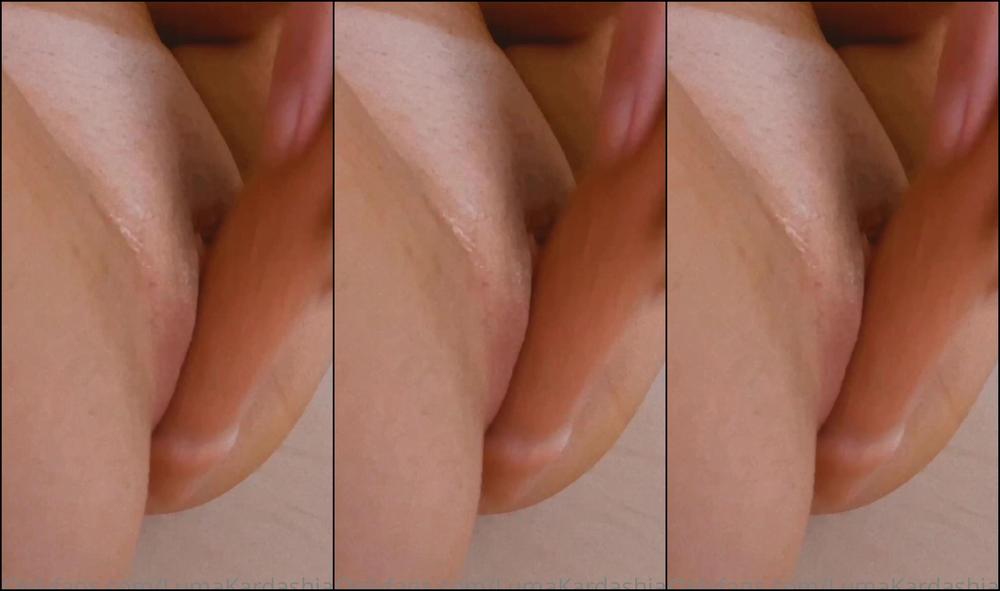 Lumakardashianvip 2601292677 09 15 2022 Depois Do Banho Tive Que Pegar Meu Dildo E Brincar Com Minha Bucetinha Tava Louca De