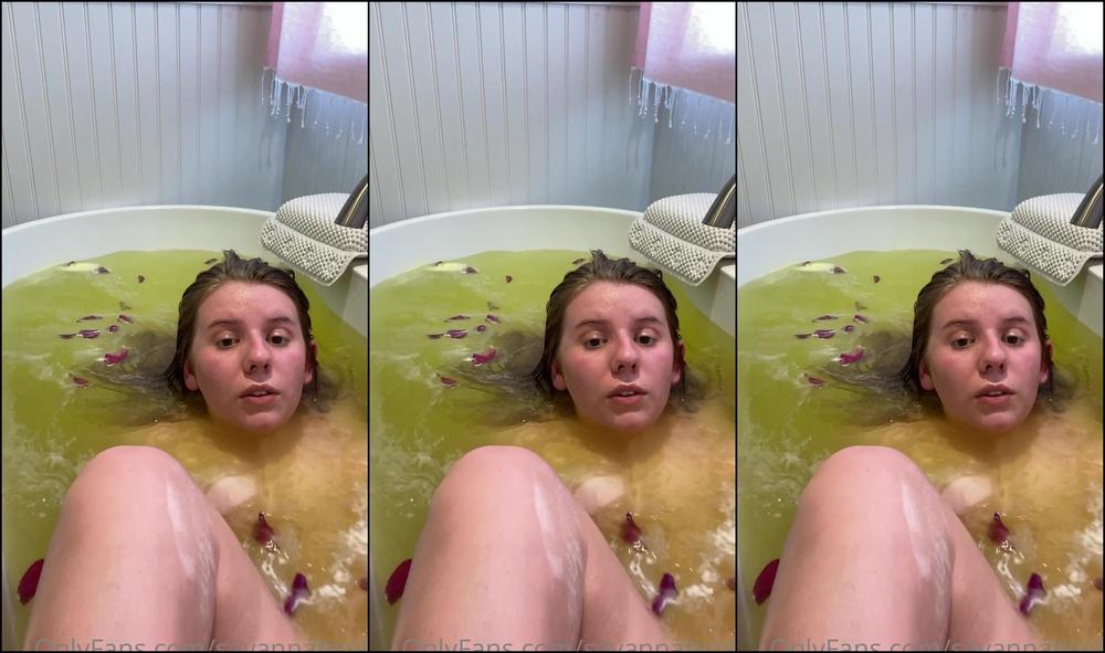 savannahsolo-24-10-2020-1134380921-howdy-pals-here-s-another-fun-chit-chat-bath-video-no-masturbation-but-i-do-hop-in-t