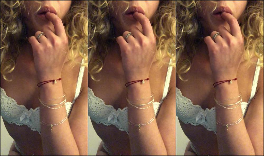 angelemilyxxxx-24-02-2019-23312437-juste-pour-toi-just-for-you-part-2-tomorow-