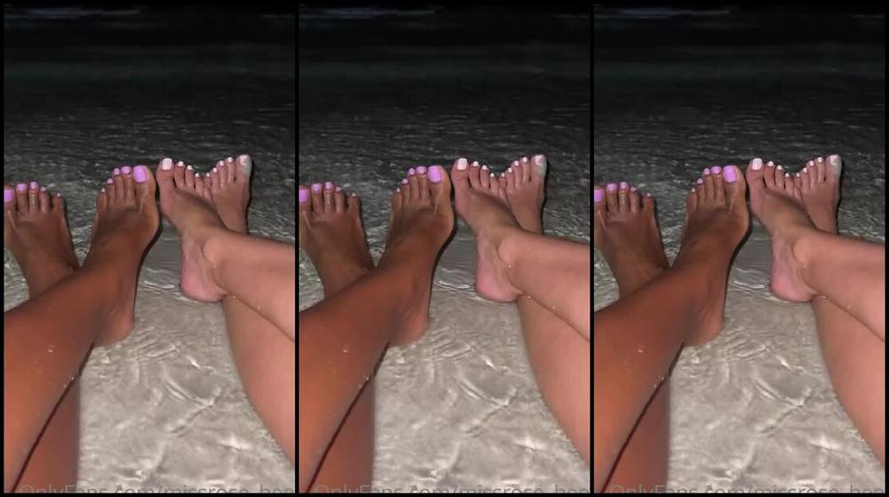 Missrose Heels Onlyfans With Goddessannabelle At The Beach