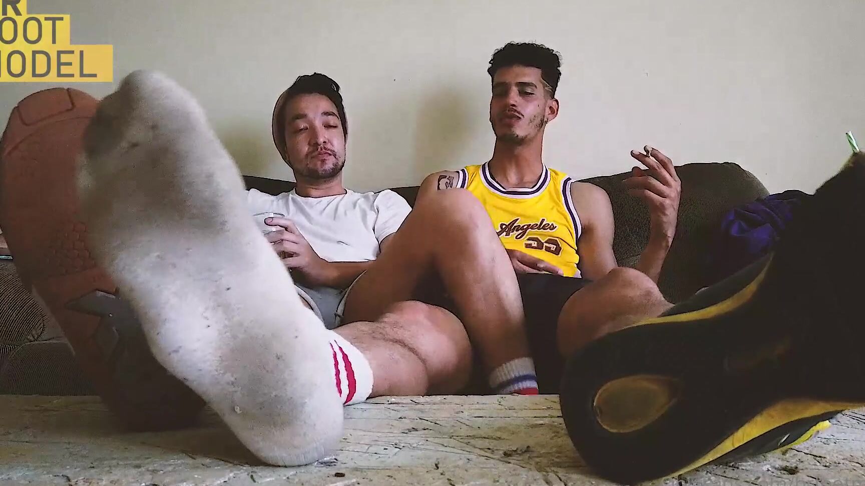 Brfootmodel 2723664289 12 23 2022 Master F And Master G Size 11 And 18