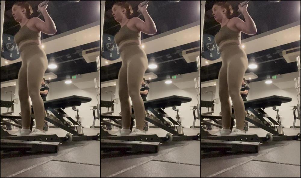 Itsdaisydolly 3028105534 09 29 2023 Gym Sessions Have Been Banging Lately How S My Form Looking Btw X