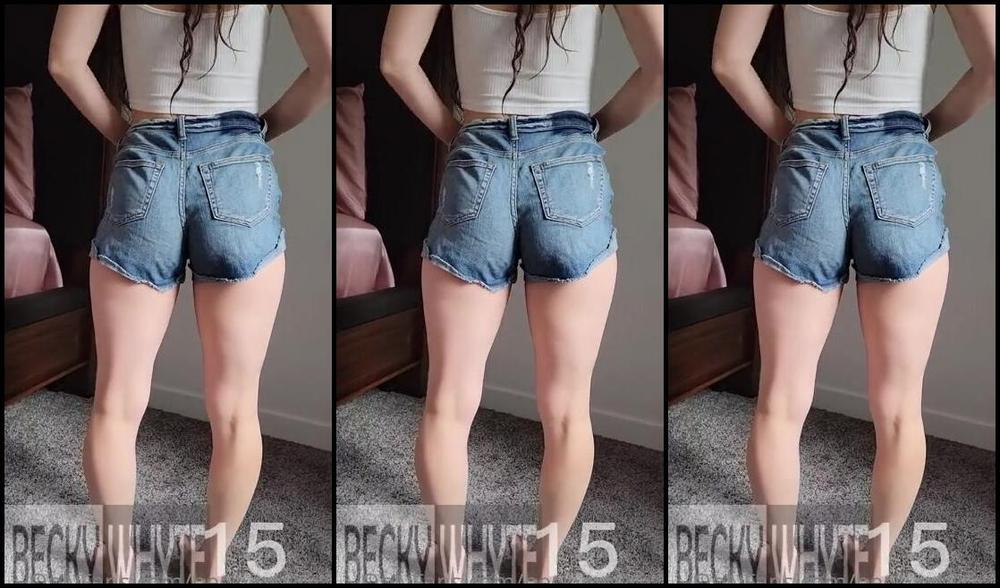 Beckywhyte Nicknamed Beckywhyte15 04 04 2023 Onlyfans Video Tell Me Which Is Better