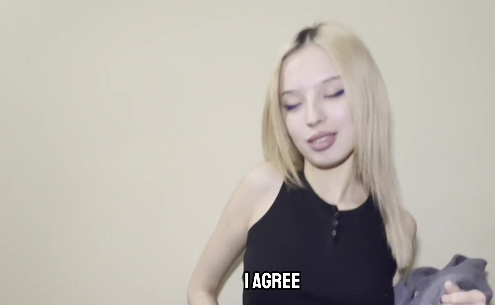 I Met A Student At The Entrance After University And Decided To Offer Her Some Money