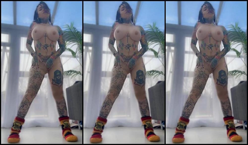 Hayley B Nicknamed Hayley B Onlyfans Morning Fckers30