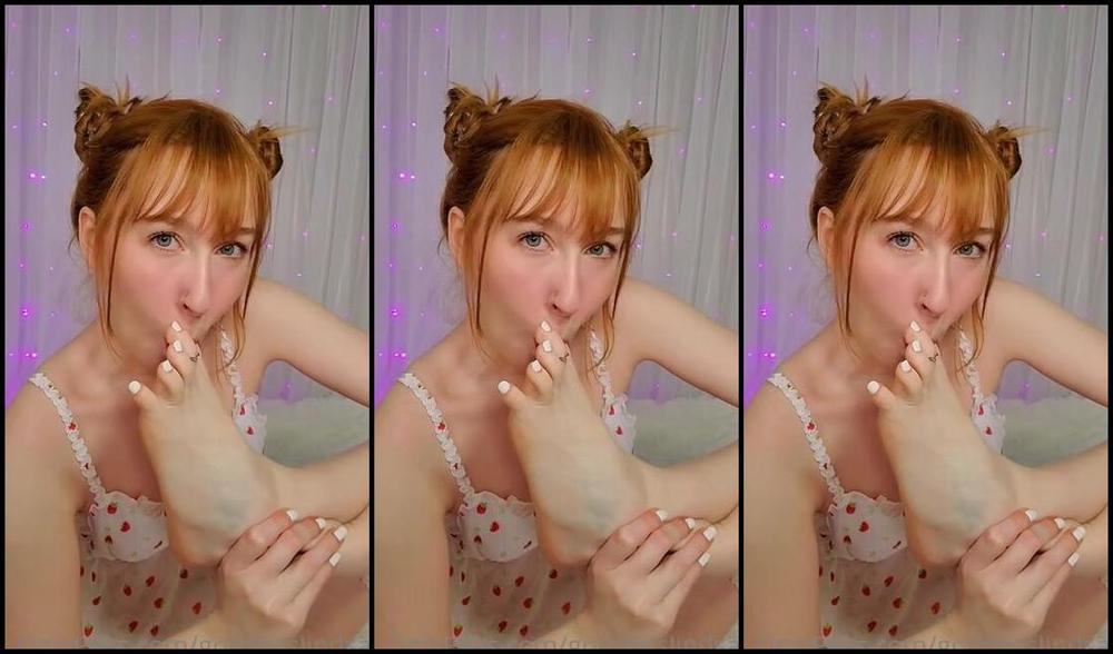 Goddess Lindsay Nicknamed Goddesslindsay Onlyfans Almost Forgot To Post This One Do You Like Watching Me Taste My Pretty Toes And Soles