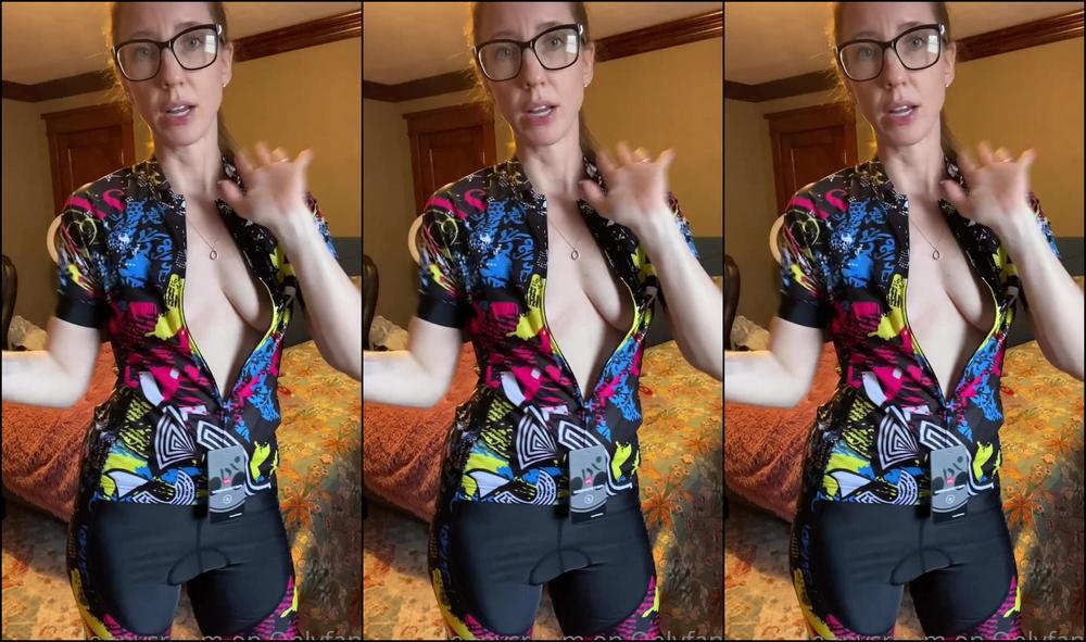 Jennysroom Check Out My New Cycling Jersey And Get Updated